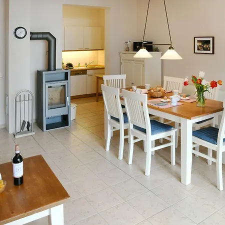 Haus Am Hoevt - 3 Apartment